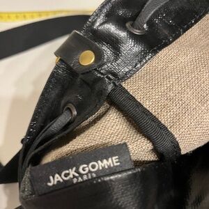 Jack Gomme cross body bag